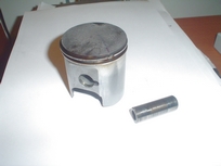 GT250 piston